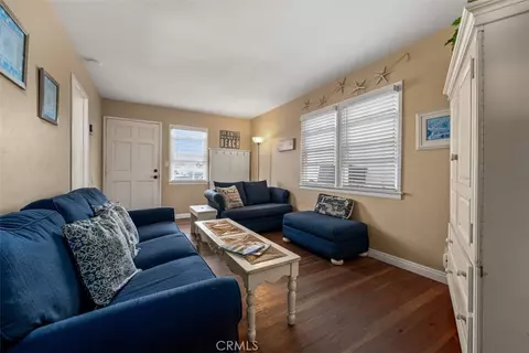 1527 W Balboa, Newport Beach, CA 92663