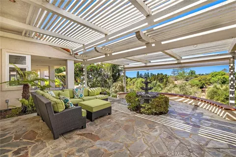Exterior - 647 Tumble Creek Ln, Fallbrook, CA 92028 photo 9 of 19