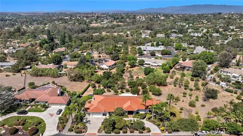 View/Area - 647 Tumble Creek Ln, Fallbrook, CA 92028 photo 1 of 3