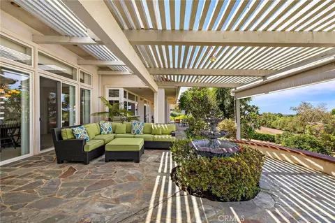 Exterior - 647 Tumble Creek Ln, Fallbrook, CA 92028 photo 10 of 19