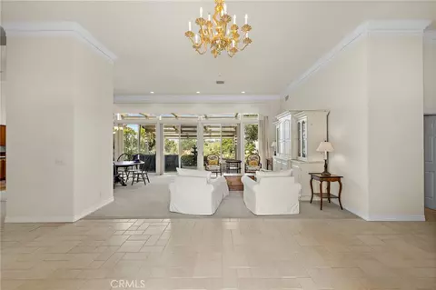 Living - 647 Tumble Creek Ln, Fallbrook, CA 92028 photo 1 of 7