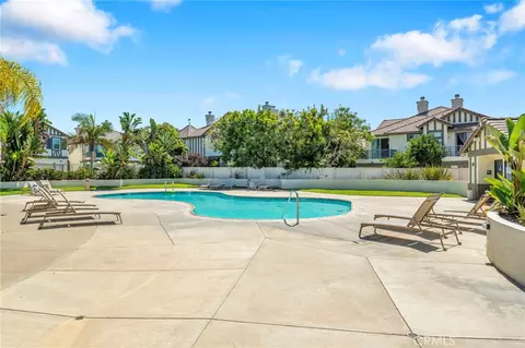 Exterior - 402 Bay Berry Pl, Encinitas, CA 92024 photo 6 of 6