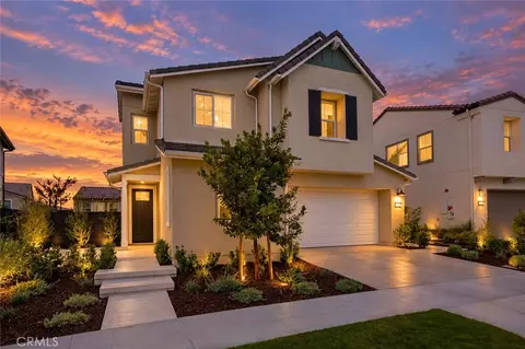 770 Crested Lark, Rancho Mission Viejo, CA 92694