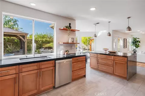 Kitchen - 21 Rhode Is, Irvine, CA 92606 photo 4 of 4