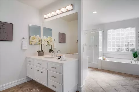 Bath - 21 Rhode Is, Irvine, CA 92606 photo 1 of 4