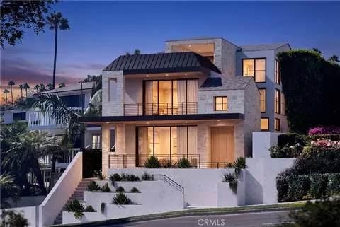407 Heliotrope Ave #A, Corona Del Mar, CA 92625