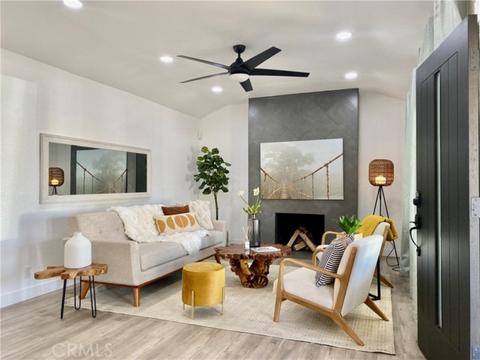 938 W 133rd St, Compton, CA 90222 photo 1