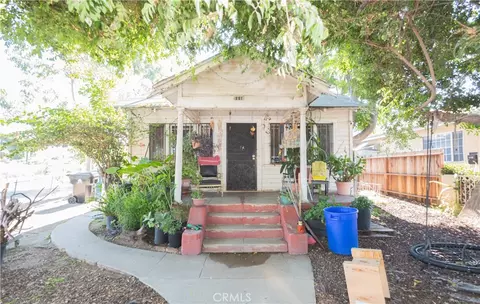 1118 Calzona St, Los Angeles, CA 90023