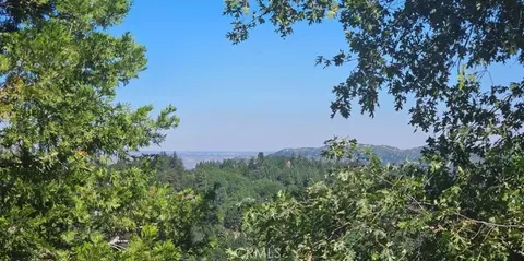 25126 Jewel Dr, Crestline, CA 92325