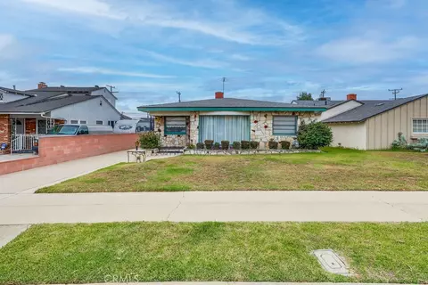 813 Beverly Ter, Montebello, CA 90640