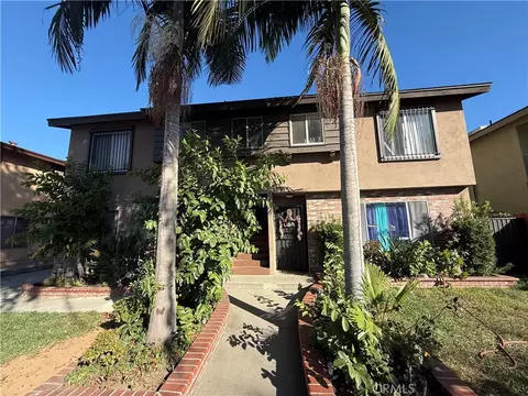 552 S 6th S, Montebello, CA 90640