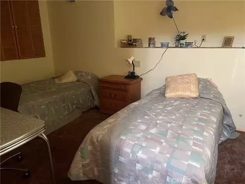 Bedroom - 24327 Montreaux, Crestline, CA 92325 photo 5 of 7