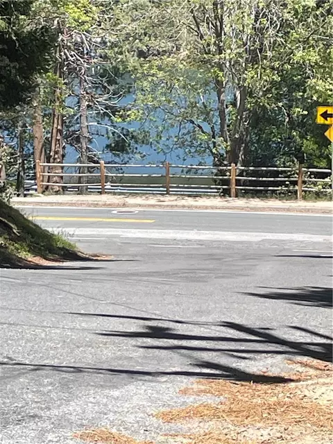 View/Area - 24327 Montreaux, Crestline, CA 92325 photo 1 of 4