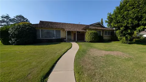 9623 Shellyfield Rd, Downey, CA 90240