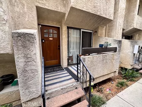543 W Stocker #5, Glendale, CA 91202