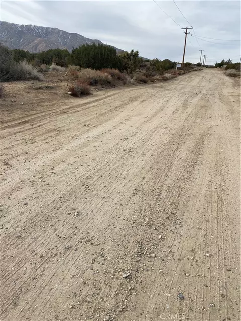 14 E Vacz14e Lepage Ranch Rdvic, Juniper Hills, CA 93543