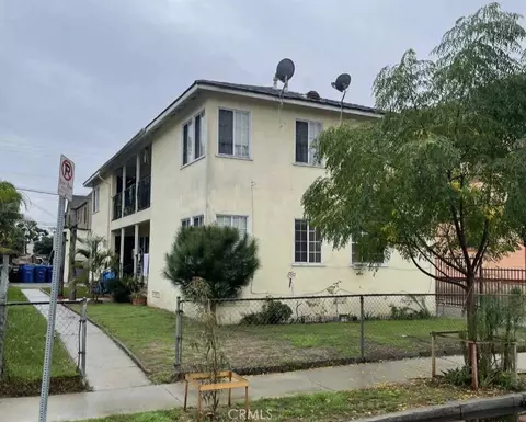 1320 W 25th St, Los Angeles, CA 90007