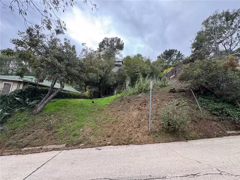 472 W Avenue 44, Los Angeles, CA 90065