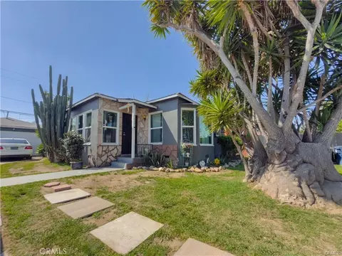 4810 E San Luis St, Compton, CA 90221