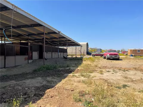 22285 Old Elsinore Rd, Perris, CA 92570 photo 13
