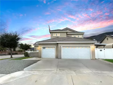 965 Cypress Dr, San Jacinto, CA 92583