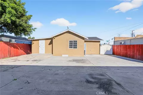 Exterior - 806 W Spruce St, Compton, CA 90220 photo 6 of 6