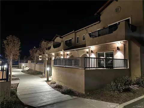 Exterior - 5502 E Los Angeles Ave #4, Simi Valley, CA 93063 photo 7 of 8