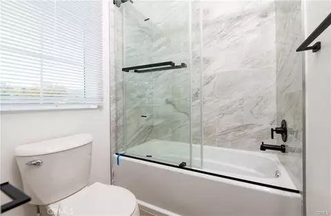 Bath - 5526 E Los Angeles Ave #3, Simi Valley, CA 93063 photo 3 of 3