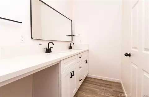 Bath - 5510 E Los Angeles Ave #2, Simi Valley, CA 93063 photo 2 of 3