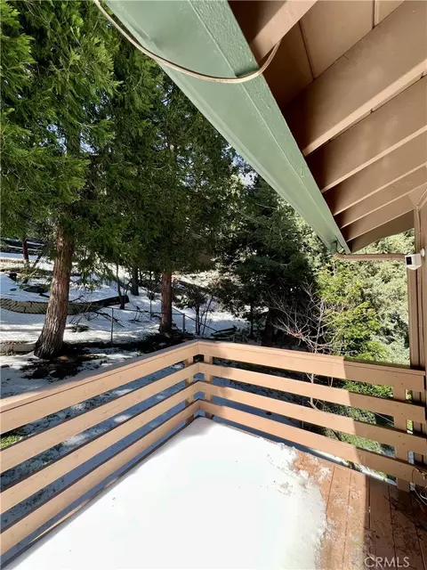 Exterior - 855 Bergschrund Dr, Crestline, CA 92325 photo 6 of 14