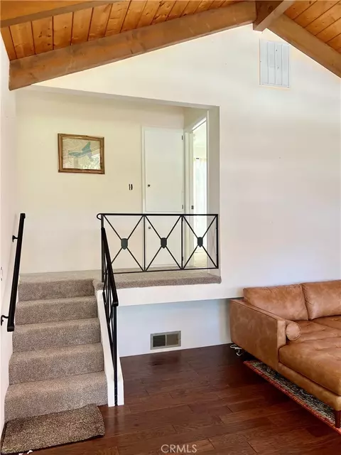 Entry Way - 855 Bergschrund Dr, Crestline, CA 92325 photo 4 of 5