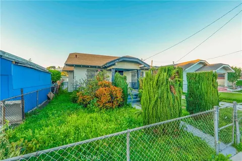 Exterior - 315 W Cedar, Compton, CA 90220 photo 3 of 6