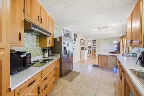Kitchen - 1276 Oasis, Escondido, CA 92026 photo 1 of 4