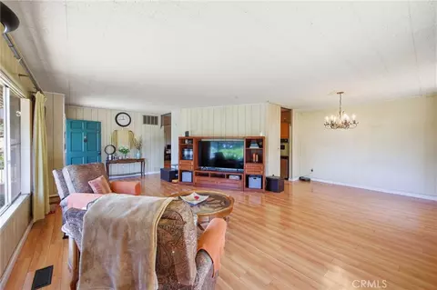 Living - 1276 Oasis, Escondido, CA 92026 photo 3 of 5