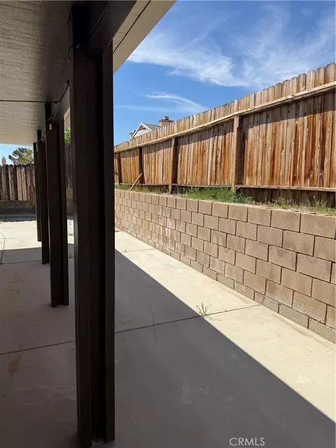Exterior - 43527 Grange, Lancaster, CA 93535 photo 4 of 8
