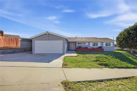4975 Loris St, San Diego, CA 92105