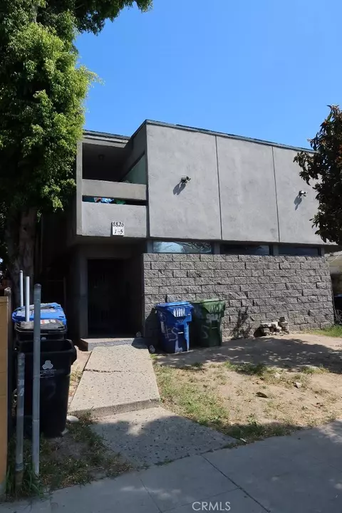 8826 Orchard, Los Angeles, CA 90044