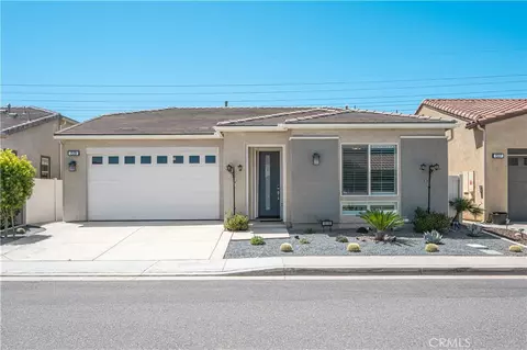 1519 Village Grn, Beaumont, CA 92223
