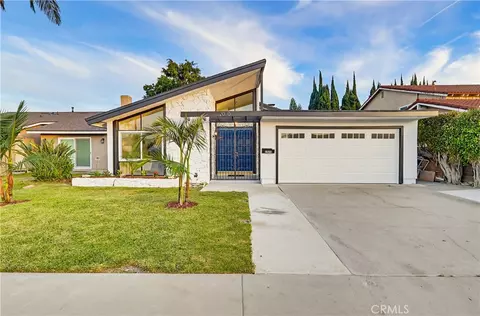 2020 Del Bay St, Lakewood, CA 90712