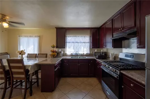 409 W Cedar, Compton, CA 90220 photo 4