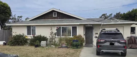 821 Oak Ct, Port Hueneme, CA 93041