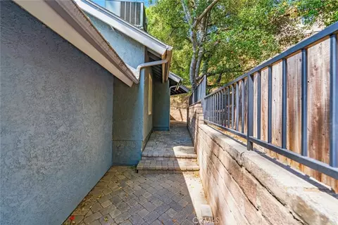 Exterior - 6489 Alta Gracia, Tujunga, CA 91042 photo 7 of 16