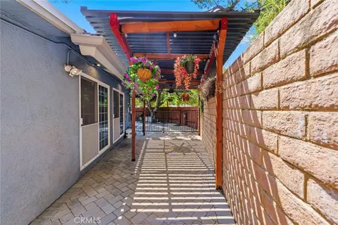 Exterior - 6489 Alta Gracia, Tujunga, CA 91042 photo 8 of 16