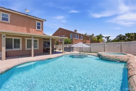 27708 Carlton Oaks St, Murrieta, CA 92562