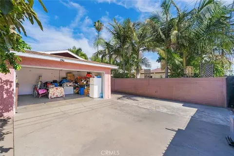 Exterior - 706 E Palmer, Compton, CA 90221 photo 6 of 6
