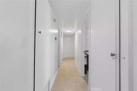 Entry Way - 706 E Palmer, Compton, CA 90221 photo 1 of 1