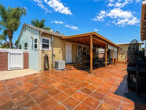 Exterior - 8734 Parrot Ave, Downey, CA 90240 photo 4 of 5