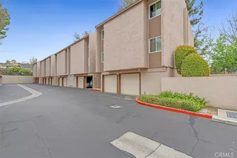 1525 Walnut Leaf Dr #214, Walnut, CA 91789