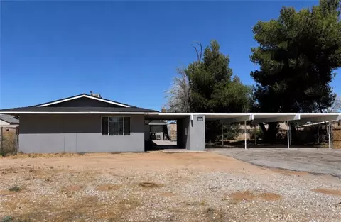 13336 Mohawk Rd, Apple Valley, CA 92308