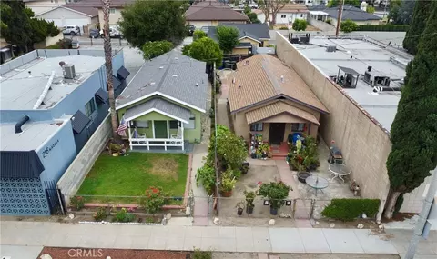 212 N Azusa, Azusa, CA 91702